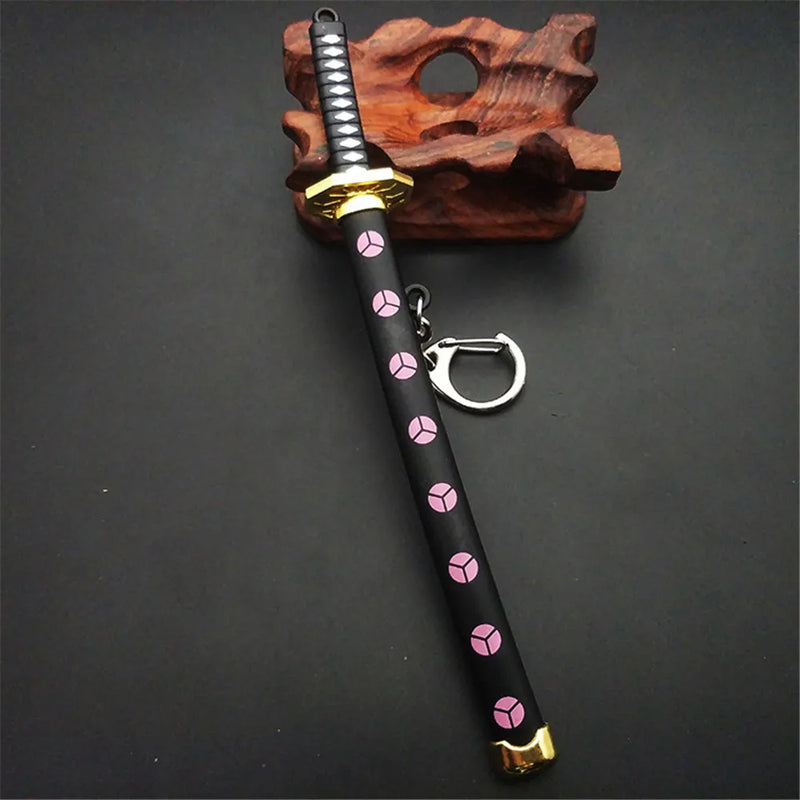 CHAVEIRO MINI KATANAS DO RORONOA ZORO - ONE PIECE