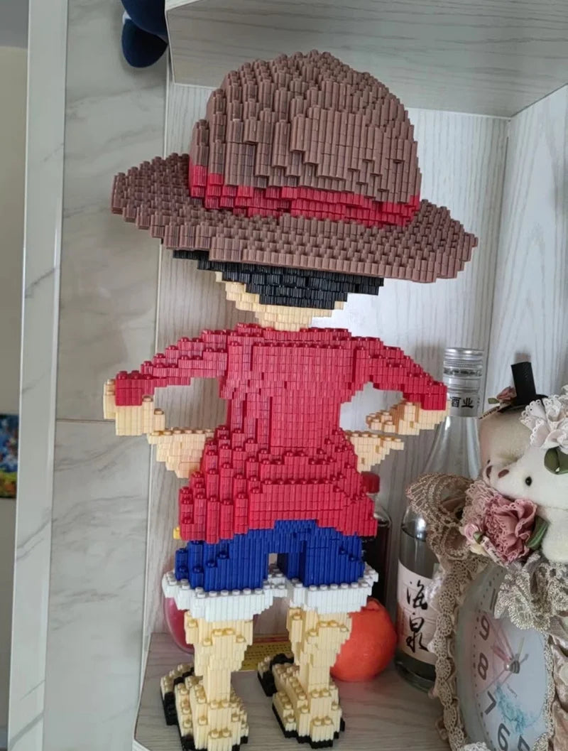 FIGURE EM BLOCOS MONKEY D LUFFY