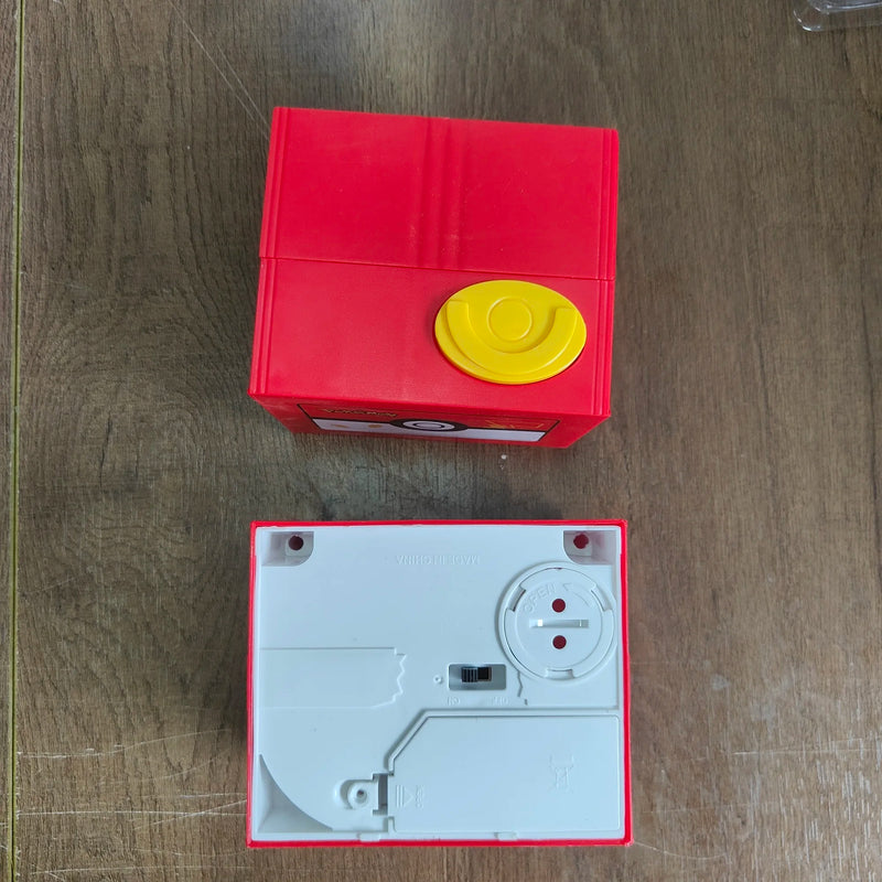 COFRE DE MOEDAS DO PIKACHU - POKÉMON