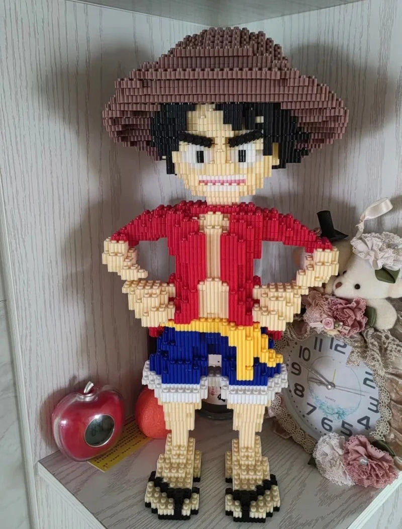 FIGURE EM BLOCOS MONKEY D LUFFY